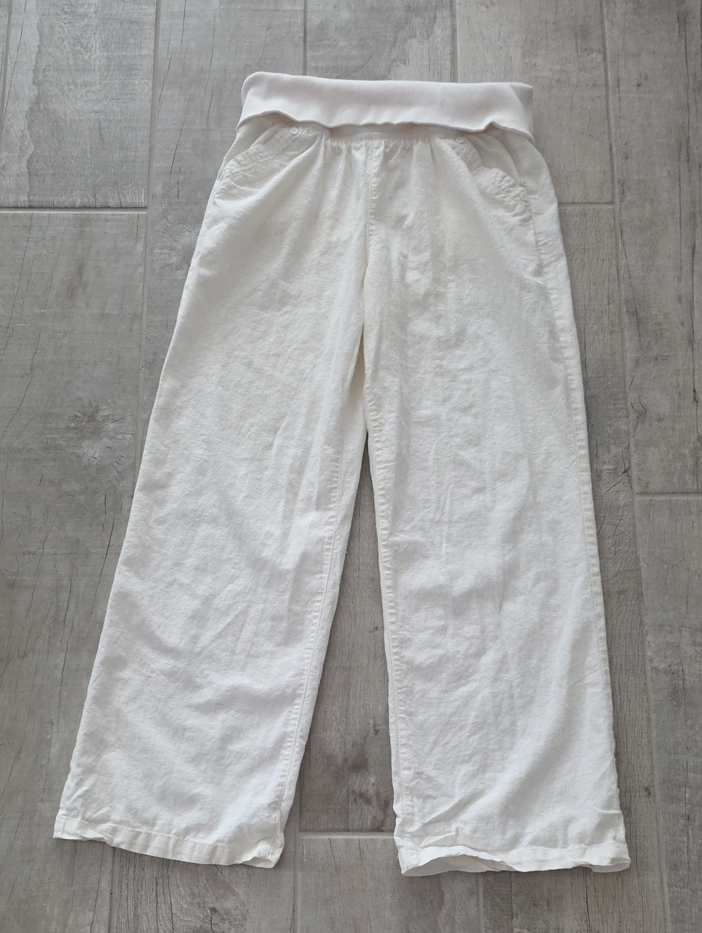 Xhilaration White Casual Elastic Foldover Waist Pants